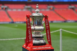 足总杯4强对阵出炉：曼城vs诺丁汉森林，水晶宫vs维拉