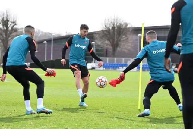 manbetx-【前瞻】带着制裁去里尔 切尔西的对手不只在场上